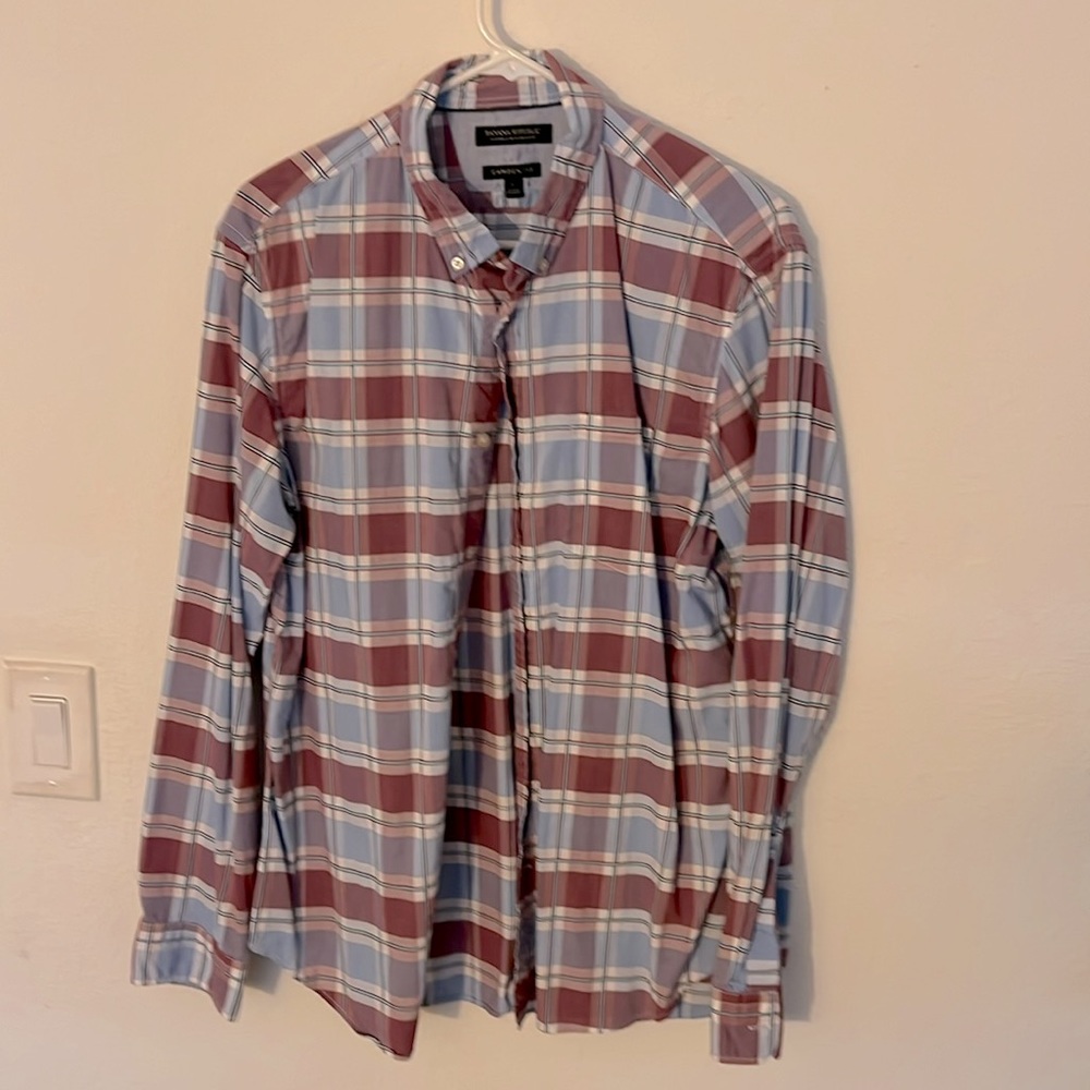 Large Banana Republic buttons down shirt